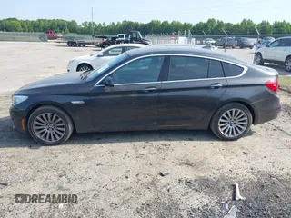 2013 BMW 5 Series GT 535i xDrive with VIN WBASP2C59DC339770, listed as a IAAI auction lot 42171135 with 106,625 mi miles. Bid and sale history available at carsss.com. Image 14.
