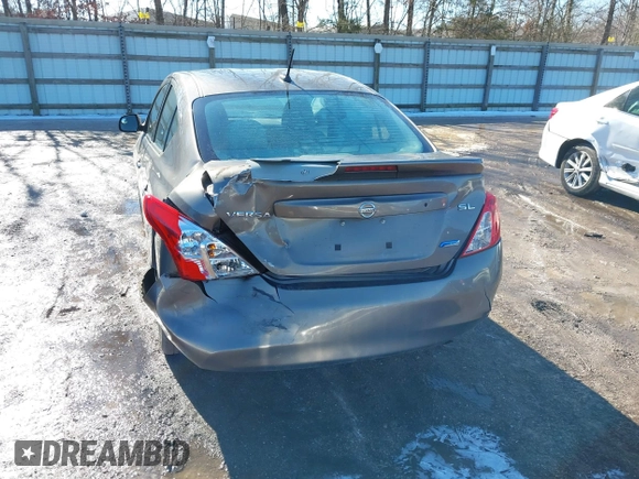 2014 Nissan Versa SV with VIN 3N1CN7AP9EL819833, listed as a IAAI auction lot 41351616 with 109,956 mi miles. Bid and sale history available at carsss.com. Image 6.