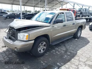 2007 Dodge Dakota SLT with VIN 1D7HE48N47S144084, listed as a IAAI auction lot 41798243 with 190,248 mi miles and . Bid and sale history available at carsss.com. Image 17.