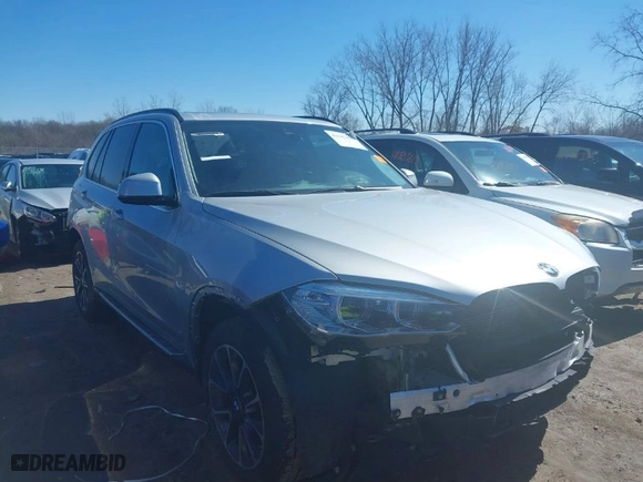 2016 BMW X5 eDrive xDrive40e with VIN 5UXKT0C58G0S76927, listed as a IAAI auction lot 41642438 with 78,312 mi miles. Bid and sale history available at carsss.com. Image 1.