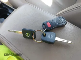 2006 Nissan Altima S z VIN 1N4AL11D96C242480, wystawiony jako IAAI lot #42265681 z przebiegiem 168 449 mil mil oraz . Historia ofert i sprzedaży dostępna na DreamBid. Obrazek 11.