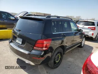 2015 Mercedes-Benz GLK with VIN WDCGG5HB1FG439148, listed as a Copart auction lot 52016935 with 185,660 mi miles and Salvage Title. Bid and sale history available at carsss.com. Image 3.