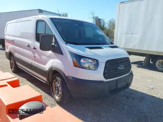 2019 Ford Transit with VIN 1FTYE1YM7KKA11022, listed as a IAAI auction lot 41790533 with 212,997 mi miles. Bid and sale history available at carsss.com. Image 1.