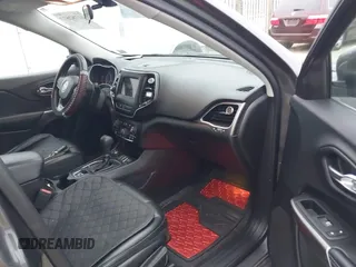 2019 Jeep Cherokee Latitude Plus with VIN 1C4PJMLB4KD323124, listed as a IAAI auction lot 41782873 with 81,929 mi miles and . Bid and sale history available at carsss.com. Image 5.