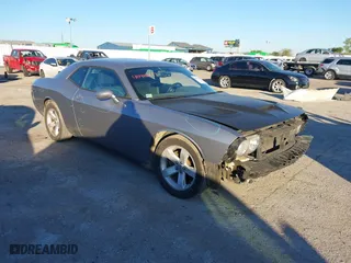 2014 Dodge Challenger SXT with VIN 2C3CDYAG8EH270581, listed as a IAAI auction lot 40416417 with 206,365 mi miles. Bid and sale history available at carsss.com. Image 1.