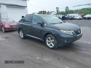2010 Lexus RX 350 z VIN 2T2BK1BAXAC066962, wystawiony jako IAAI lot #42195797 z przebiegiem 228 841 mil mil oraz . Historia ofert i sprzedaży dostępna na DreamBid. Obrazek 1.