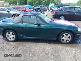 1999 Mazda MX-5 Miata z VIN JM1NB3537X0123440, wystawiony jako IAAI lot #42263294 z przebiegiem 107 356 mil mil oraz . Historia ofert i sprzedaży dostępna na DreamBid. Obrazek 13.