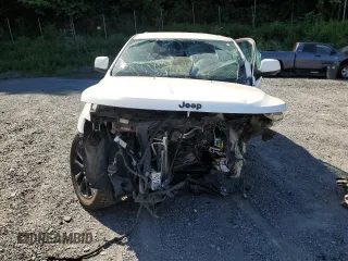 2021 Jeep Grand Cherokee Laredo X with VIN 1C4RJFAG2MC614782, listed as a Copart auction lot 62309025 with Not provided miles and Salvage title. Bid and sale history available at DreamBid. Image 5.