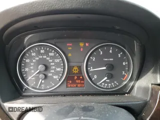 2006 BMW 3 Series 325xi with VIN WBAVD13536KV09484, listed as a Copart auction lot 72978164 with 291,429 mi miles and Salvage Title. Bid and sale history available at carsss.com. Image 9.