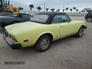 1978 FIAT 124 Spider z VIN 124CS10126825, wystawiony jako Copart lot #75075504 z przebiegiem 94 895 mil mil oraz Szkoda całkowita • Salvage title. Historia ofert i sprzedaży dostępna na DreamBid. Obrazek 3.