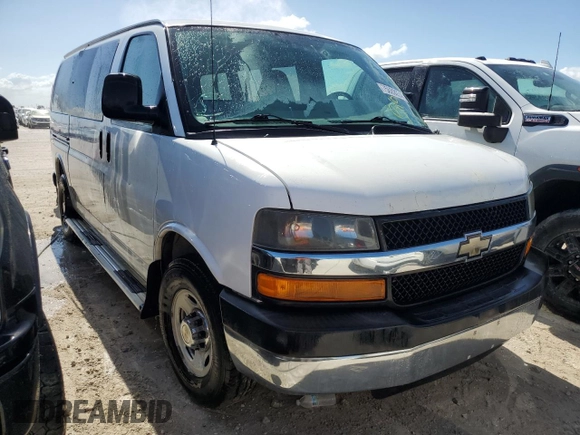 2012 Chevrolet Express Passenger 1LT z VIN 1GAZGYFG6C1134377, wystawiony jako Copart lot #75669234 z przebiegiem Nie podano mil oraz Nie do naprawy • Non repairable. Historia ofert i sprzedaży dostępna na DreamBid. Obrazek 4.