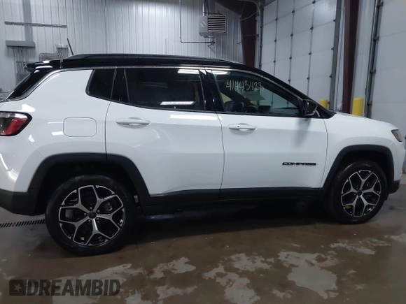 2025 Jeep Compass Limited with VIN 3C4NJDCN0ST517886, listed as a IAAI auction lot 41443488 with 3,467 mi miles and . Bid and sale history available at DreamBid. Image 13.