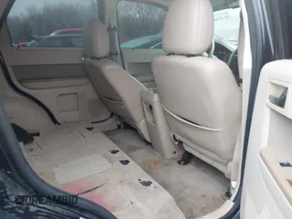 2012 Ford Escape Limited с VIN 1FMCU9EGXCKB40623, выставлен на аукционе IAAI как лот 41493042 с пробегом 121 960 миль миль и . История ставок и продаж доступна на DreamBid. Изображение 8.