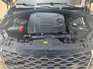 2019 Land Rover Range Rover Velar S with VIN SALYB2EX4KA212887, listed as a Copart auction lot 61399965 with 100,330 mi miles and Clean title. Bid and sale history available at DreamBid. Image 7.