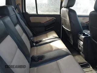 2008 Ford Explorer Eddie Bauer z VIN 1FMEU74E68UA27261, wystawiony jako IAAI lot #42319092 z przebiegiem 226 551 mil mil oraz . Historia ofert i sprzedaży dostępna na DreamBid. Obrazek 8.