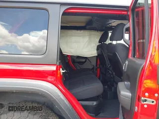 2024 Jeep Wrangler Rubicon with VIN 1C4RJXR60RW292120, listed as a IAAI auction lot 42613719 with 31,286 mi miles and . Bid and sale history available at DreamBid. Image 8.
