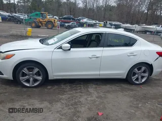 2013 Acura ILX Premium Pkg with VIN 19VDE1F58DE021616, listed as a IAAI auction lot 41840608 with 87,220 mi miles. Bid and sale history available at carsss.com. Image 14.