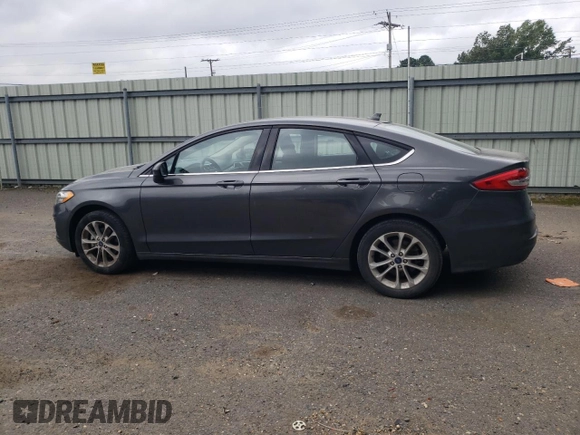 2020 Ford Fusion SE z VIN 3FA6P0HD2LR143538, wystawiony jako Copart lot #56977285 z przebiegiem 96 201 mil mil oraz Czysty tytuł • Clean title. Historia ofert i sprzedaży dostępna na DreamBid. Obrazek 2.