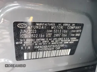 2023 Hyundai Ioniq 6 SEL z VIN KMHM34AA6PA053390, wystawiony jako Copart lot #55862745 z przebiegiem 19 613 mil mil oraz Szkoda całkowita • Salvage title. Historia ofert i sprzedaży dostępna na DreamBid. Obrazek 13.