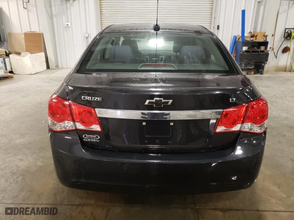 2015 Chevrolet Cruze LT with VIN 1G1PC5SB8F7137116, listed as a Copart auction lot 53625355 with 135,958 mi miles and Clean Title. Bid and sale history available at carsss.com. Image 6.