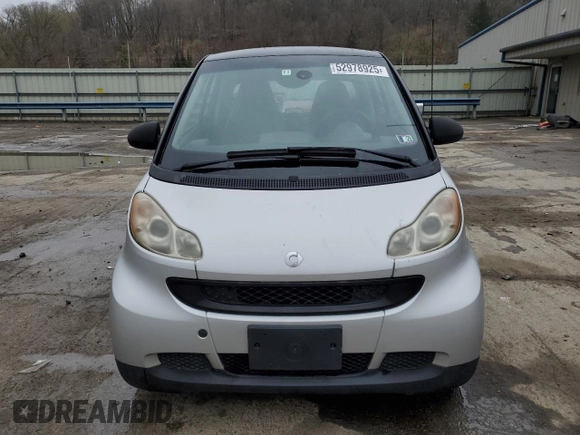 2008 Smart fortwo Pure z VIN WMEEJ31X58K178519, wystawiony jako Copart lot #52978925 z przebiegiem 50 975 mil mil oraz Szkody całkowita. Historia ofert i sprzedaży dostępna na DreamBid. Obrazek 5.