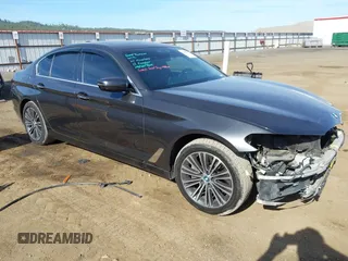 2018 BMW 5 Series 530e xDrive с VIN WBAJB1C51JB084067, выставлен на аукционе IAAI как лот 42212277 с пробегом 115 095 миль миль и . История ставок и продаж доступна на DreamBid. Изображение 1.