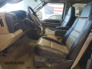 2005 Ford Excursion Eddie Bauer z VIN 1FMSU45P05ED40748, wystawiony jako Copart lot #55060805 z przebiegiem 286 908 mil mil oraz Szkoda całkowita • Salvage title. Historia ofert i sprzedaży dostępna na DreamBid. Obrazek 7.