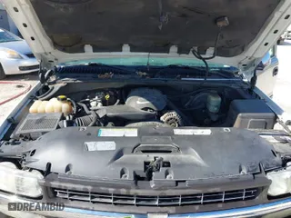 2001 Chevrolet Silverado 1500 LS with VIN 2GCEC19T311291874, listed as a IAAI auction lot 41779794 with 444,086 mi miles. Bid and sale history available at carsss.com. Image 10.