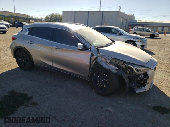 2017 Infiniti QX30 Premium with VIN SJKCH5CP3HA019589, listed as a Copart auction lot 73659624 with 103,248 mi miles and Salvage Title. Bid and sale history available at DreamBid. Image 4.