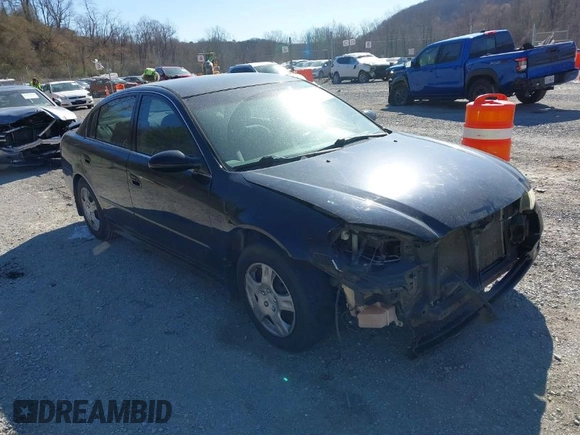 2003 Nissan Altima S with VIN 1N4AL11D33C320084, listed as a IAAI auction lot 41849903 with 212,137 mi miles. Bid and sale history available at carsss.com. Image 1.