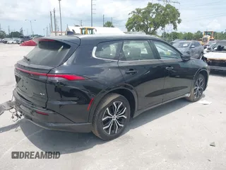 2025 Toyota Crown XLE z VIN JTDACAAJ1S3007128, wystawiony jako IAAI lot #42217220 z przebiegiem 2016 mil mil oraz . Historia ofert i sprzedaży dostępna na DreamBid. Obrazek 4.