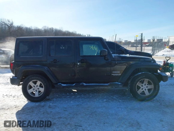 2017 Jeep Wrangler Unlimited Sport with VIN 1C4BJWDG0HL629476, listed as a IAAI auction lot 41408256 with 109,447 mi miles. Bid and sale history available at carsss.com. Image 13.