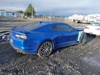 2019 Chevrolet Camaro 1SS with VIN 1G1FF1R74K0135606, listed as a IAAI auction lot 41175313 with 64,034 mi miles. Bid and sale history available at carsss.com. Image 4.