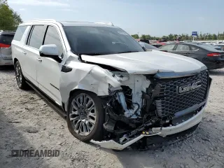 2023 GMC Yukon XL Denali Ultimate with VIN 1GKS2KKL2PR508762, listed as a Copart auction lot 69381794 with 20,195 mi miles and Salvage Title. Bid and sale history available at carsss.com. Image 4.