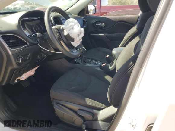 2020 Jeep Cherokee Latitude с VIN 1C4PJLCB7LD605866, выставлен на аукционе Copart как лот 59142455 с пробегом 95 872 миль миль и Списание • Salvage title. История ставок и продаж доступна на DreamBid. Изображение 7.