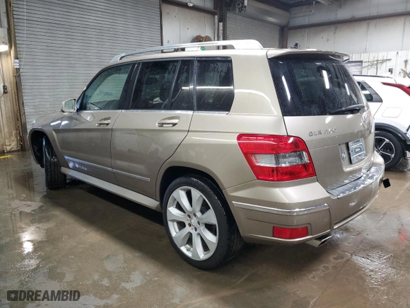 2010 Mercedes-Benz GLK-Class GLK 350 with VIN WDCGG8HB8AF394564, listed as a Copart auction lot 42497165 with NaN miles and Salvage Title. Bid and sale history available at carsss.com. Image 2.