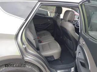 2017 Hyundai Santa Fe Ultimate z VIN 5XYZWDLA4HG441962, wystawiony jako IAAI lot #42144550 z przebiegiem 124 627 mil mil oraz . Historia ofert i sprzedaży dostępna na DreamBid. Obrazek 8.