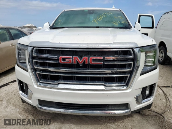 2022 GMC Yukon XL SLT with VIN 1GKS1GKD2NR167076, listed as a Copart auction lot 74606914 with 43,208 mi miles and Non Repairable. Bid and sale history available at carsss.com. Image 5.