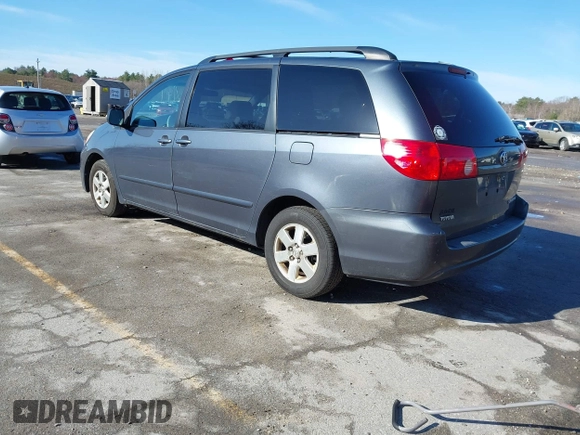 2010 Toyota Sienna CE с VIN 5TDKK4CC7AS323329, выставлен на аукционе IAAI как лот 42034932 с пробегом 525 766 миль миль и . История ставок и продаж доступна на DreamBid. Изображение 3.