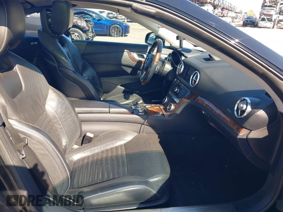 2014 Mercedes-Benz SL-Class SL 550 with VIN WDDJK7DA0EF027445, listed as a IAAI auction lot 41684493 with 162,533 mi miles. Bid and sale history available at carsss.com. Image 5.