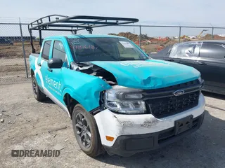 2024 Ford Maverick XLT with VIN 3FTTW8H99RRA85592, listed as a IAAI auction lot 41816187 with 13,923 mi miles. Bid and sale history available at carsss.com. Image 1.