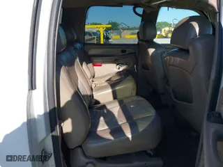 2006 GMC Yukon XL Denali with VIN 1GKFK66U56J142191, listed as a IAAI auction lot 41862921 with 147,655 mi miles. Bid and sale history available at carsss.com. Image 8.