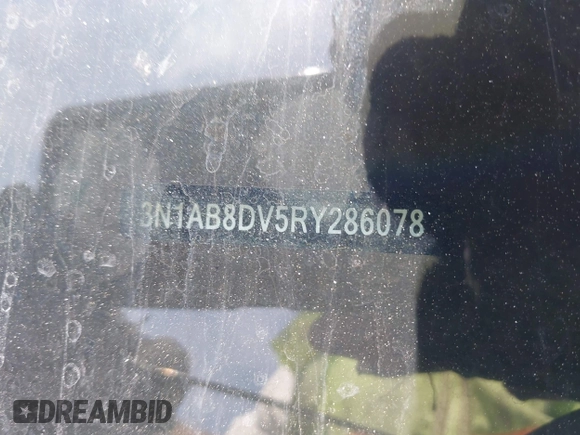2024 Nissan Sentra SR z VIN 3N1AB8DV5RY286078, wystawiony jako IAAI lot #42254814 z przebiegiem 29 644 mil mil oraz . Historia ofert i sprzedaży dostępna na DreamBid. Obrazek 9.