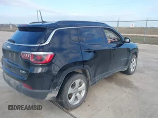 2020 Jeep Compass Latitude with VIN 3C4NJCBB7LT162363, listed as a IAAI auction lot 41253878 with 68,313 mi miles and . Bid and sale history available at DreamBid. Image 4.