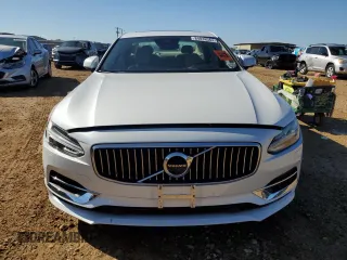 2020 Volvo S90 Inscription with VIN LVYA22MLXLP174001, listed as a Copart auction lot 84038564 with 33,215 mi miles and Clean Title. Bid and sale history available at carsss.com. Image 5.