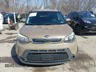 2016 Kia Soul with VIN KNDJN2A26G7331748, listed as a IAAI auction lot 41720004 with 59,674 mi miles. Bid and sale history available at carsss.com. Image 12.