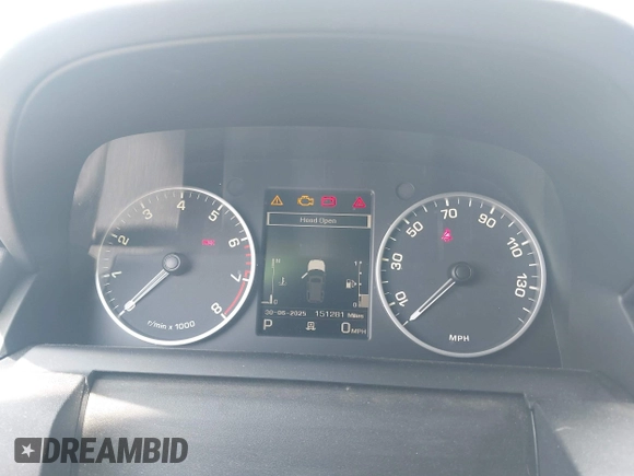 2016 Land Rover LR4 HSE Lux with VIN SALAK2V61GA846125, listed as a IAAI auction lot 42626249 with 151,281 mi miles and . Bid and sale history available at DreamBid. Image 7.