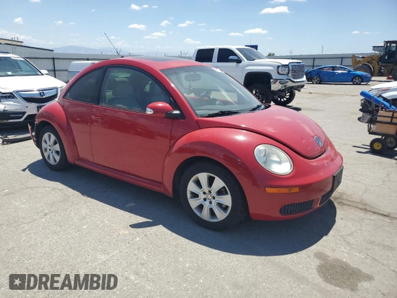 2009 Volkswagen Beetle S с VIN 3VWRG31C79M513461, выставлен на аукционе Copart как лот 54594295 с пробегом 50 414 миль миль и Списание • Salvage title. История ставок и продаж доступна на DreamBid. Изображение 4.