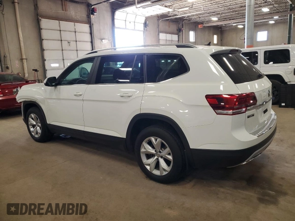 2018 Volkswagen Atlas Launch Edition with VIN 1V2BR2CA9JC508223, listed as a Copart auction lot 48465525 with 60,219 mi miles and Salvage title. Bid and sale history available at DreamBid. Image 2.