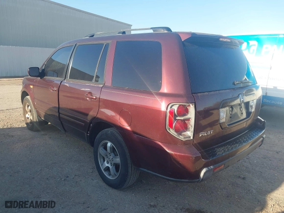 2008 Honda Pilot EX-L with VIN 5FNYF28558B022120, listed as a IAAI auction lot 41663234 with 183,248 mi miles. Bid and sale history available at carsss.com. Image 3.